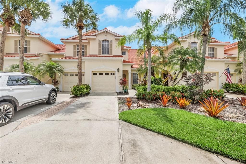 4660 WINGED FOOT CT 102-0