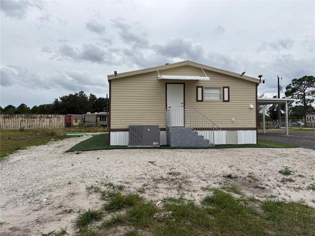 555 Palomino ST-9