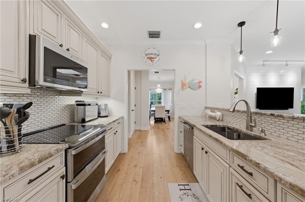 5070 Tamarind Ridge DR-23