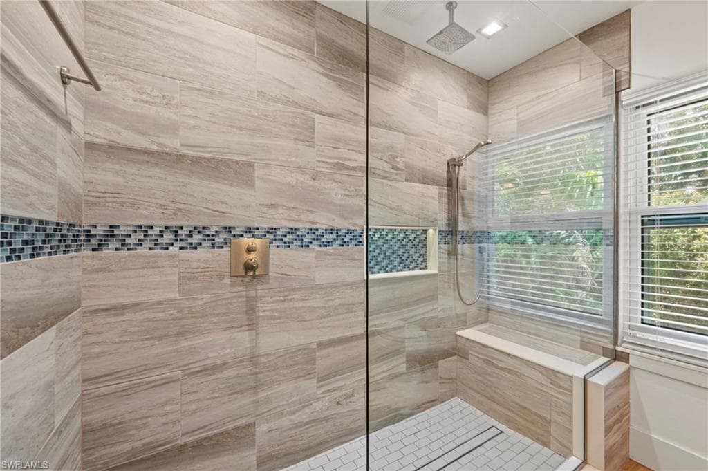 5070 Tamarind Ridge DR-32