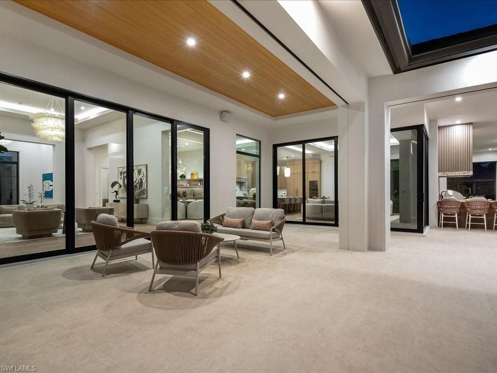 500 Ridge DR-9