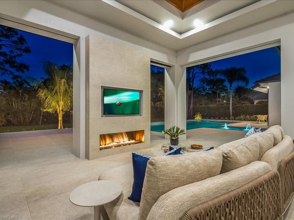 500 Ridge DR-10