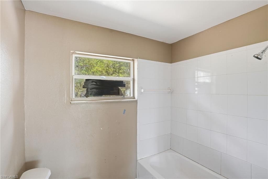 1507 Bert DR-12