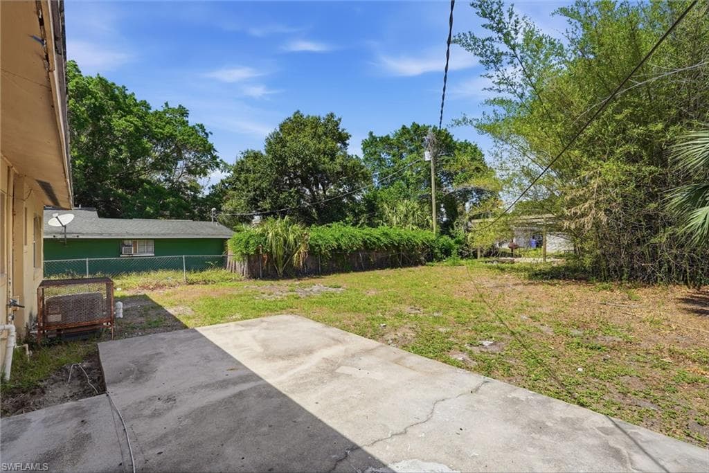 1507 Bert DR-16