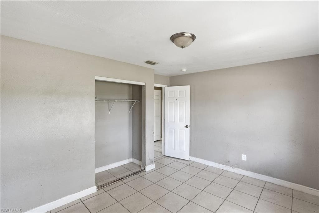 1507 Bert DR-10
