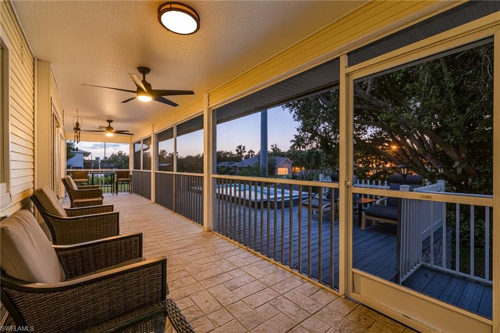27130 Holly LN-29