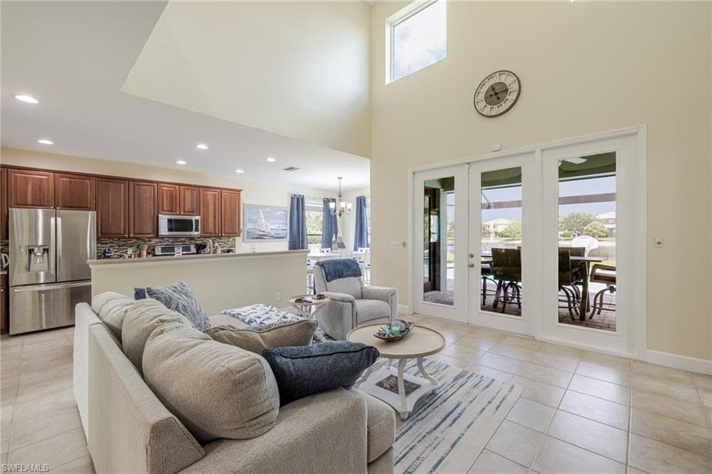 13416 Little Gem CIR-4