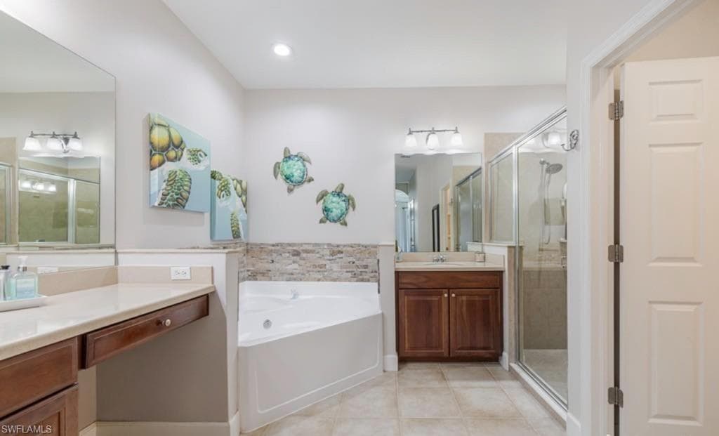 13416 Little Gem CIR-16