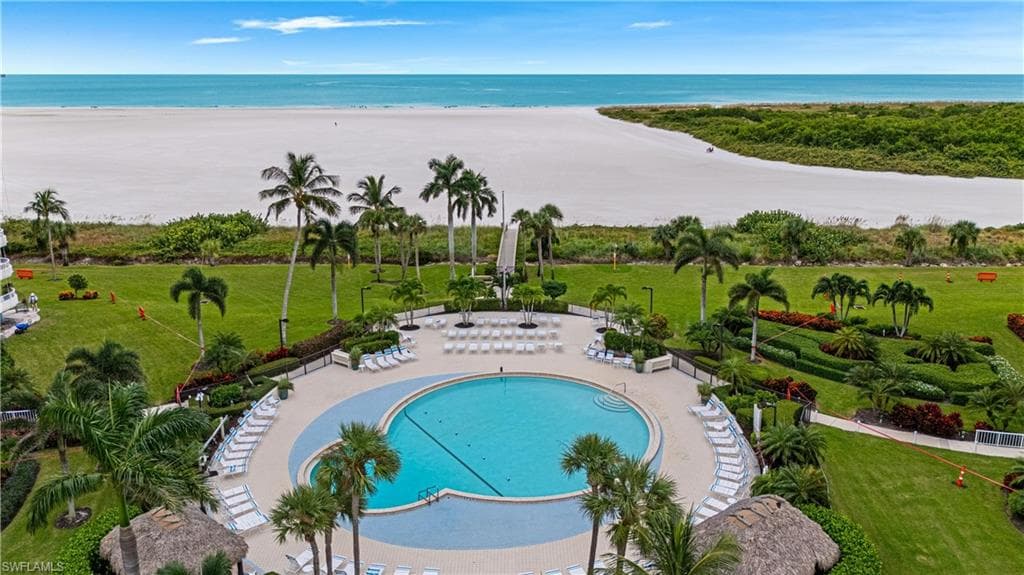 320 Seaview CT 1207-32