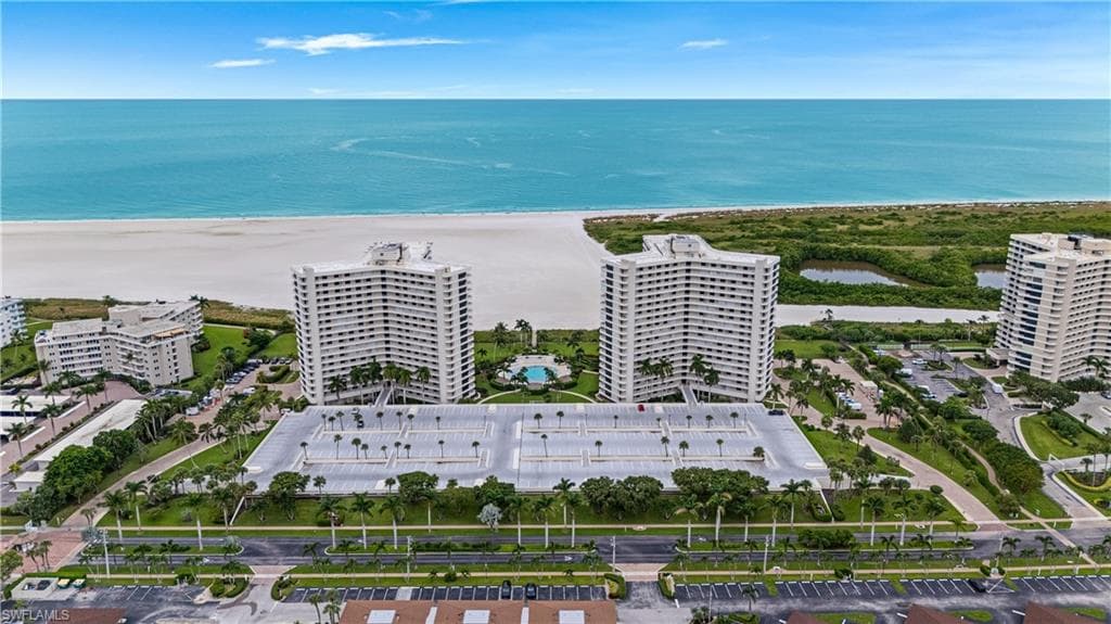 320 Seaview CT 1207-38