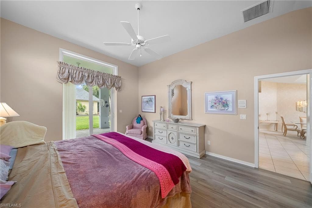 3971 Spring Garden LN-9