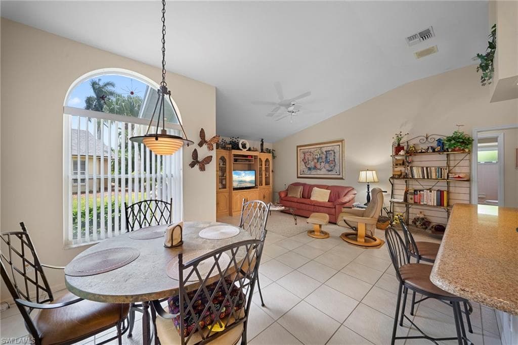 3971 Spring Garden LN-14