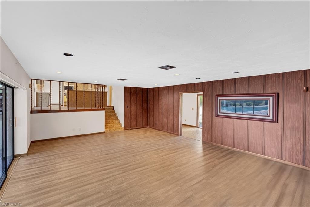 13630 Brynwood LN-21