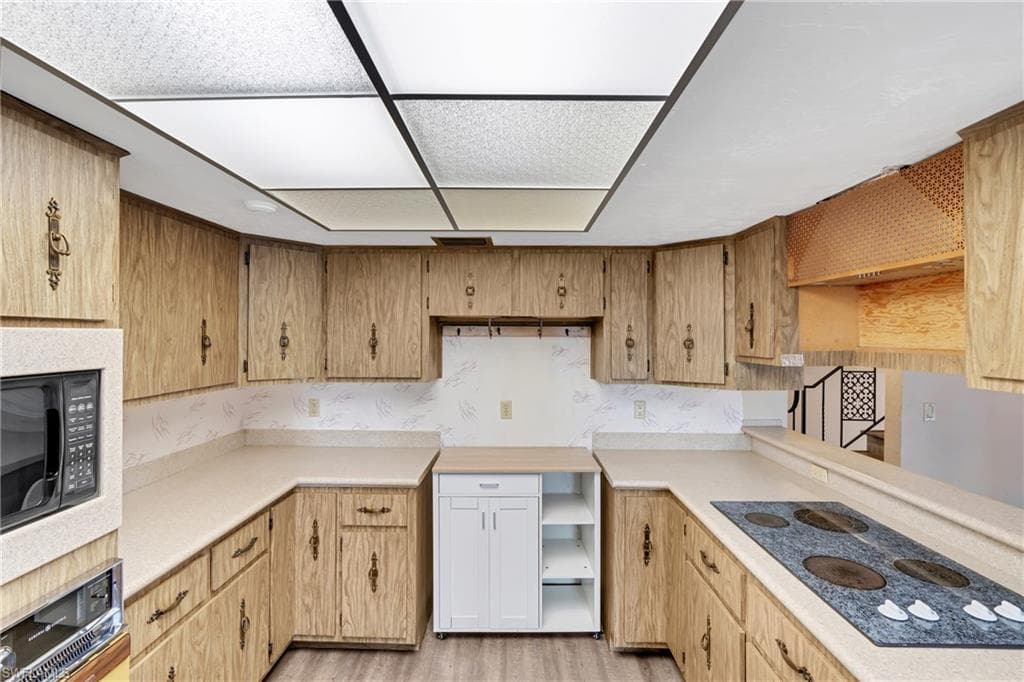 13630 Brynwood LN-18