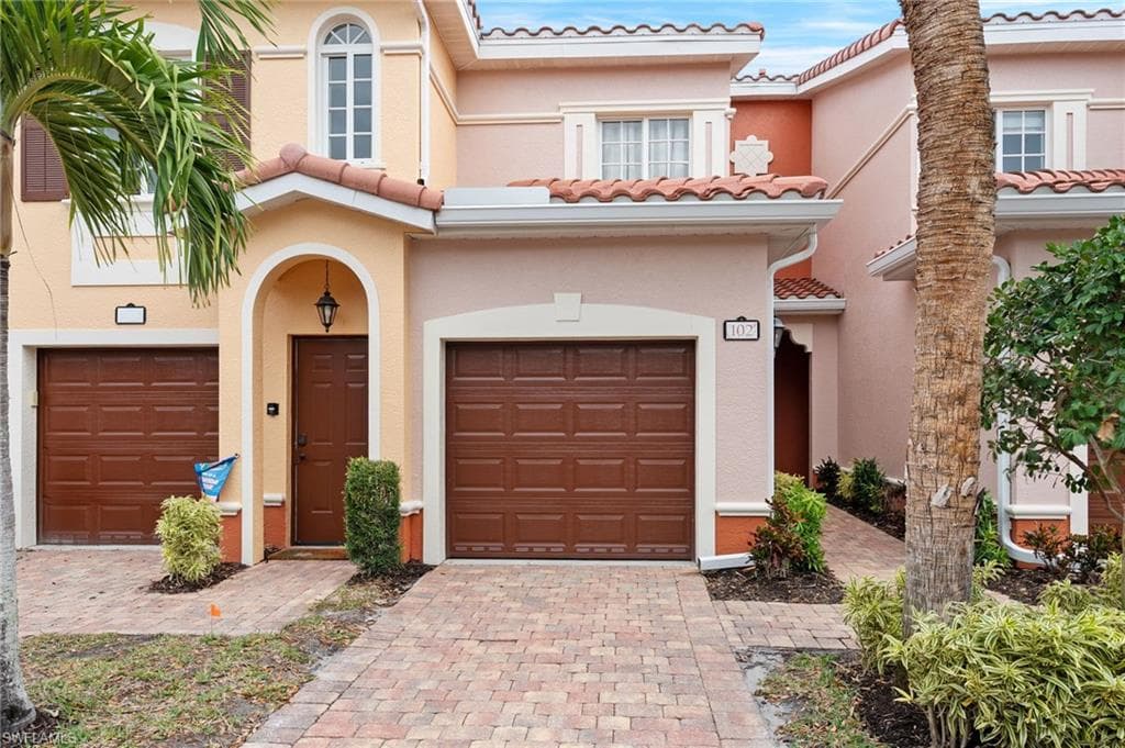 20150 ESTERO GARDENS CIR 102-27