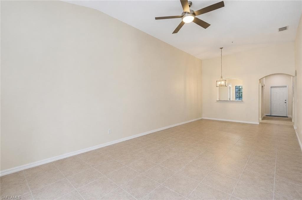 14095 Winchester CT 603-10