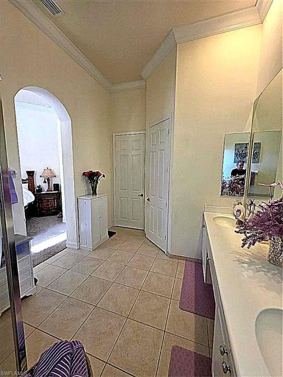 1784 Sanctuary Pointe CT-19
