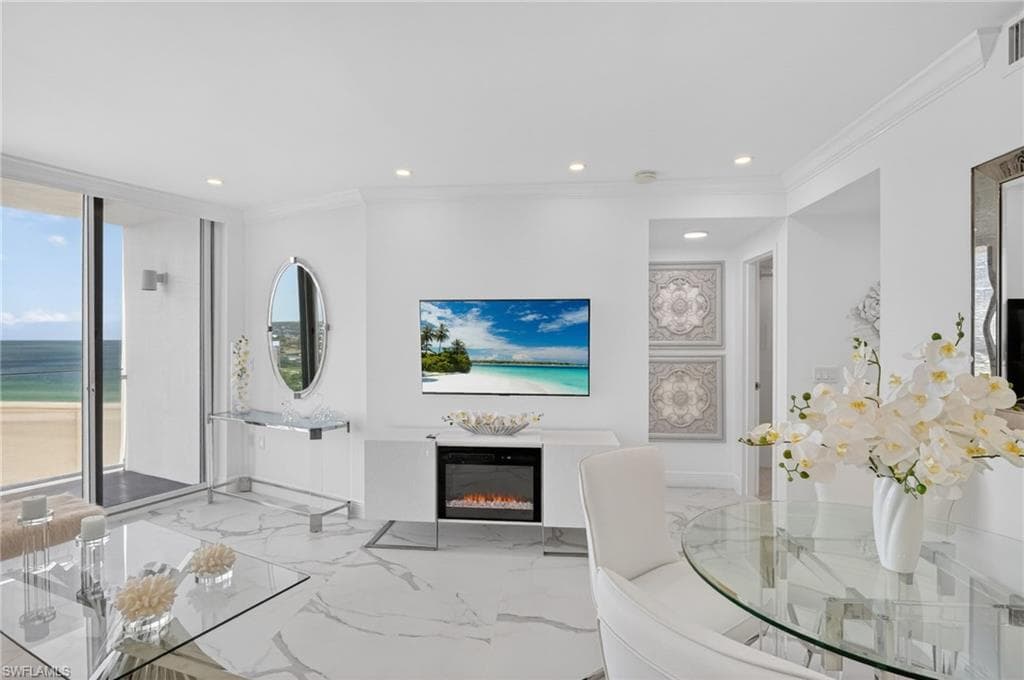 58 Collier BLVD 1607-36
