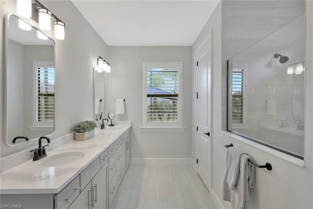 17673 Kinzie LN-16