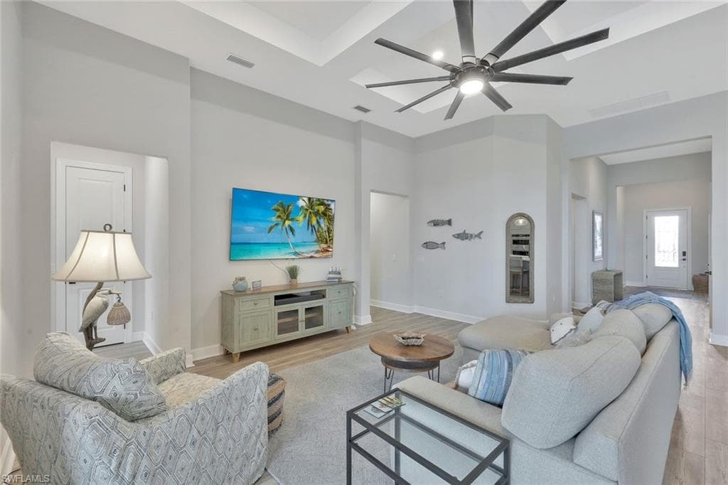 17673 Kinzie LN-11