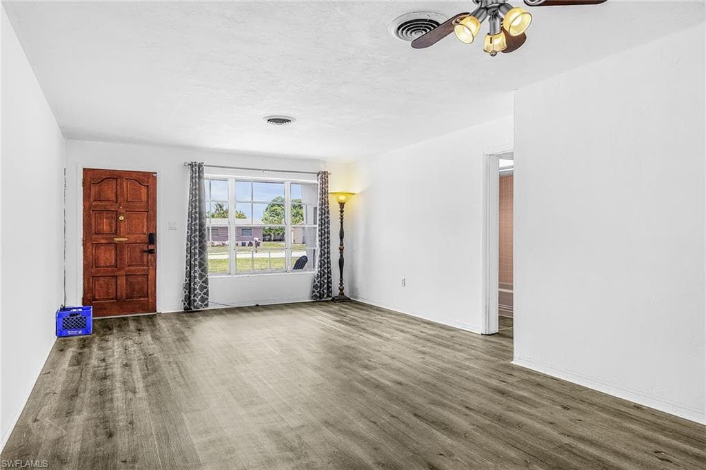 4360 Lagg AVE-5