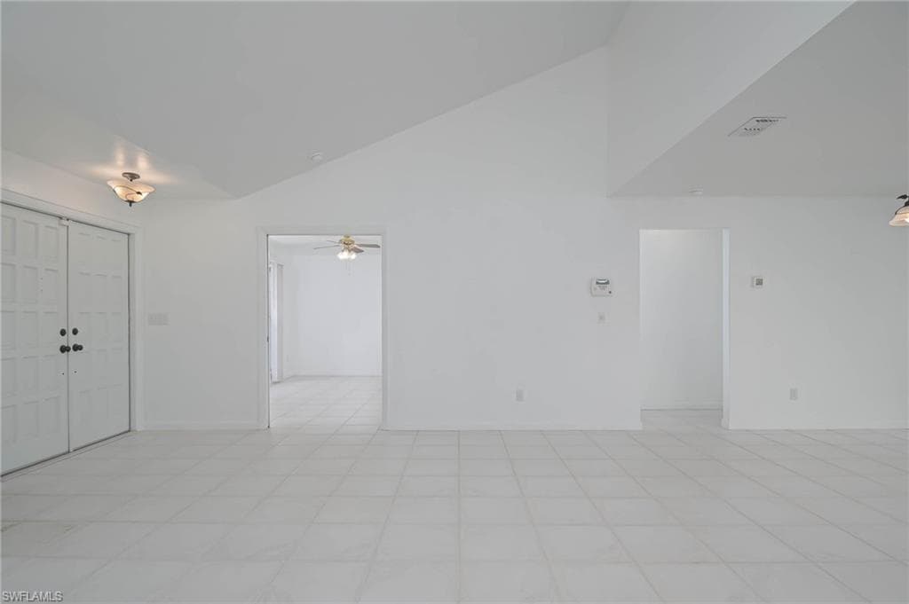 9833 Maplecrest CIR-4
