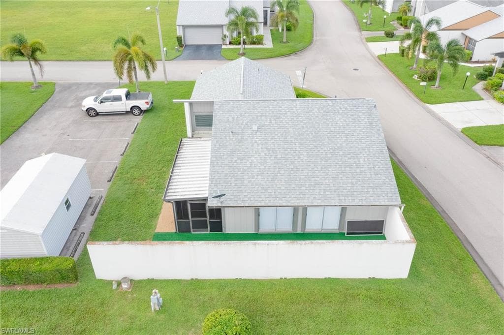 9833 Maplecrest CIR-19