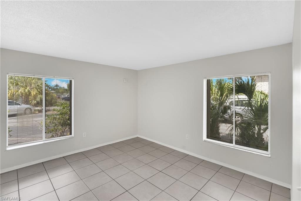 1830 Maravilla AVE 401-7
