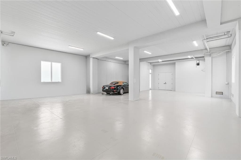 27330 Hickory BLVD-43