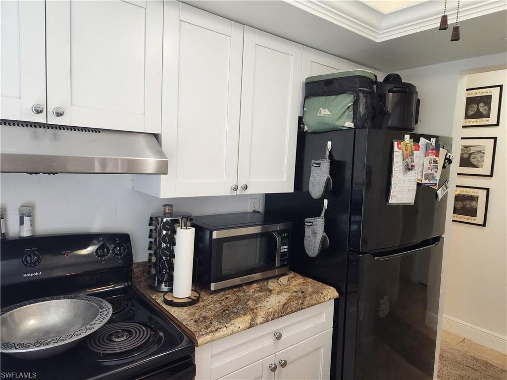 11370 & 11368 Summerwinds CT 70-16