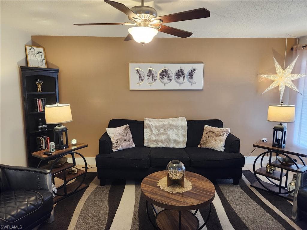 11370 & 11368 Summerwinds CT 70-6