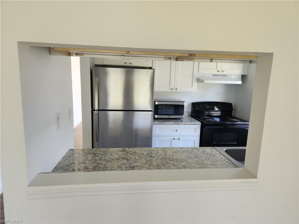 11370 & 11368 Summerwinds CT 70-35