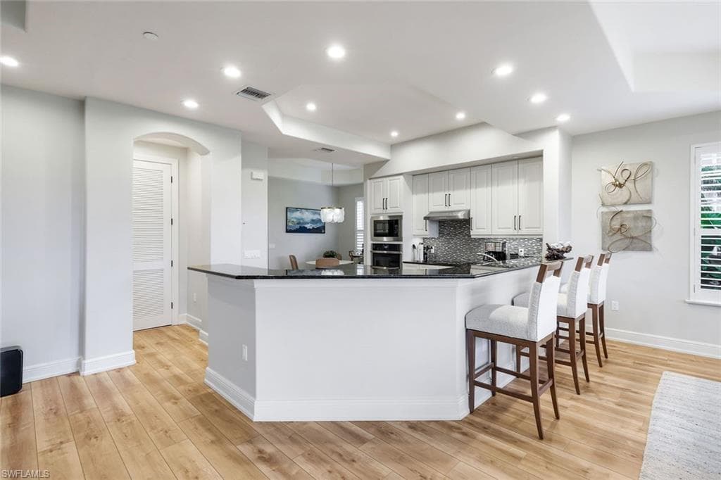 588 Avellino Isles CIR 20101-12