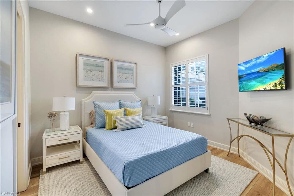 588 Avellino Isles CIR 20101-22
