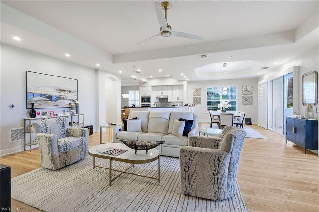 588 Avellino Isles CIR 20101-4