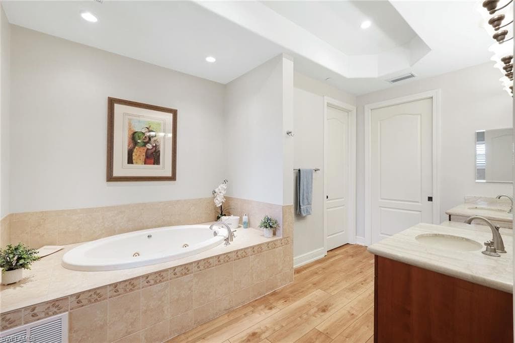 588 Avellino Isles CIR 20101-21