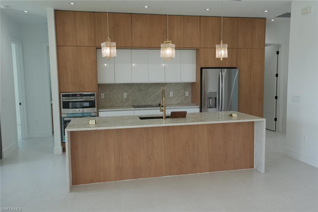1502 Sara AVE S-38
