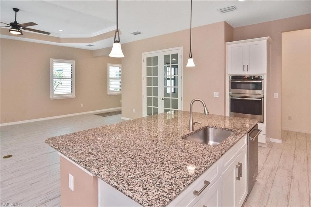 8352 Preserve Point DR-6