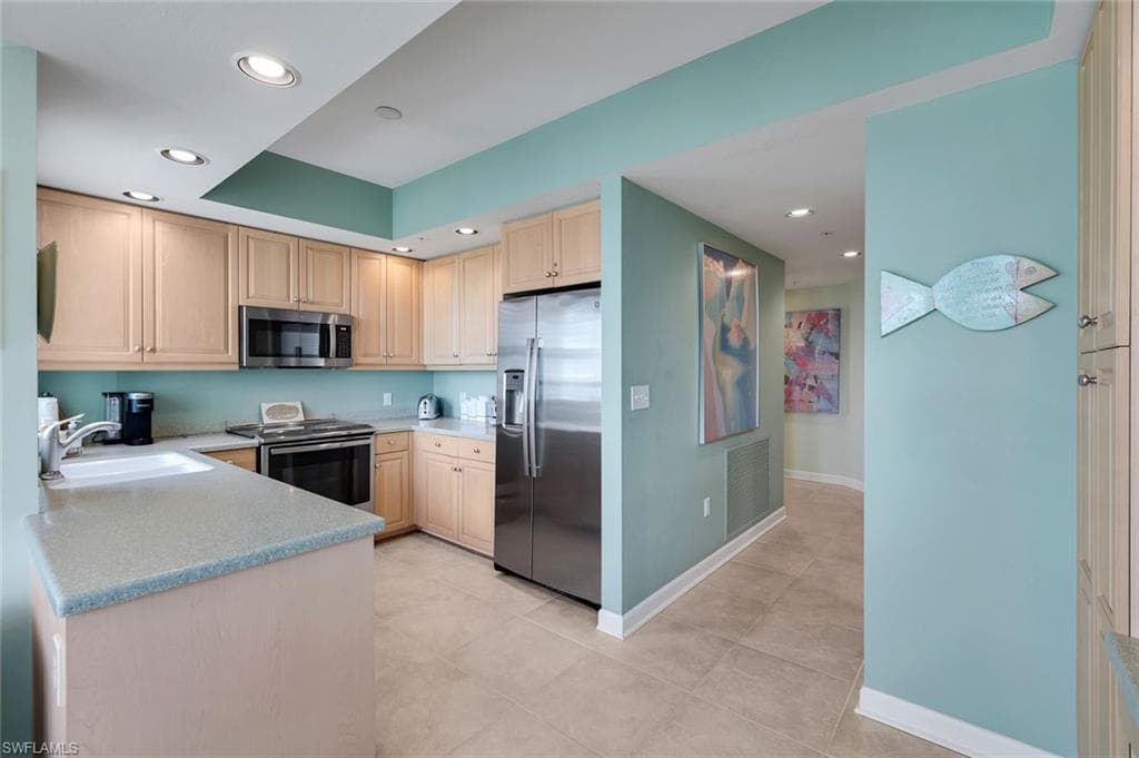 315 Dunes BLVD 707-10