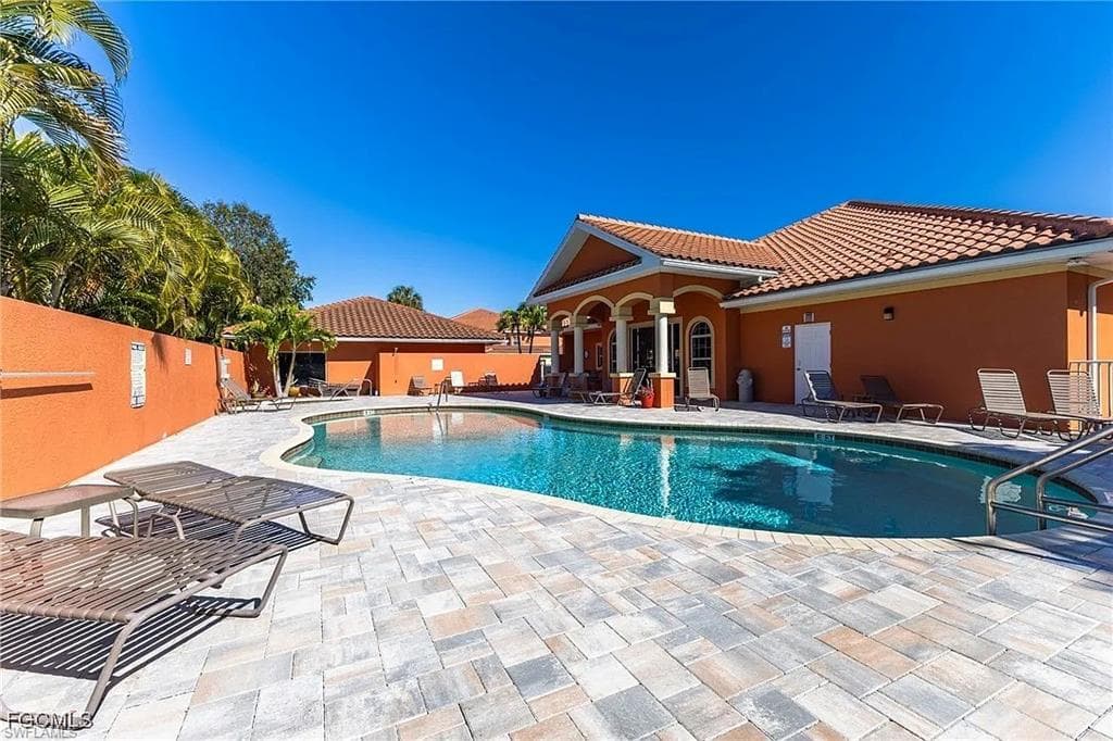 15989 Mandolin Bay DR 204-28