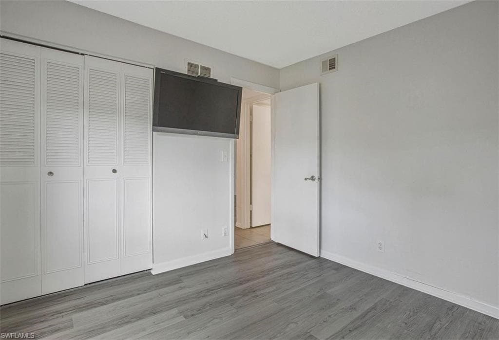 4306 27th CT SW 102-12