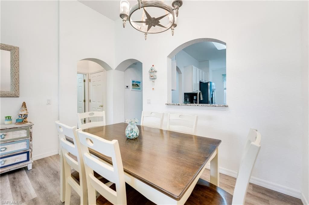 7863 Lake Sawgrass LOOP 5512-13