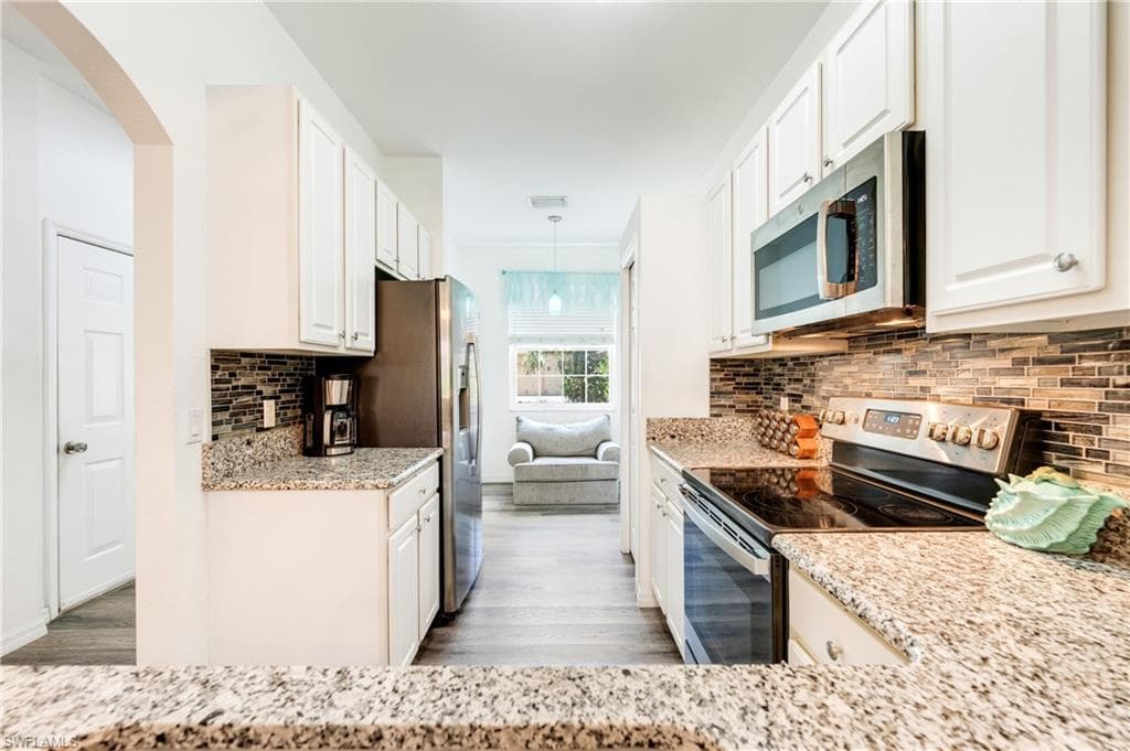 7863 Lake Sawgrass LOOP 5512-14