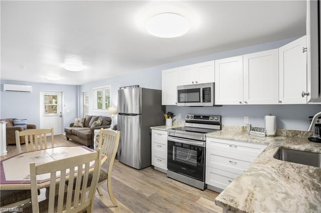 412 Harbor CT-9