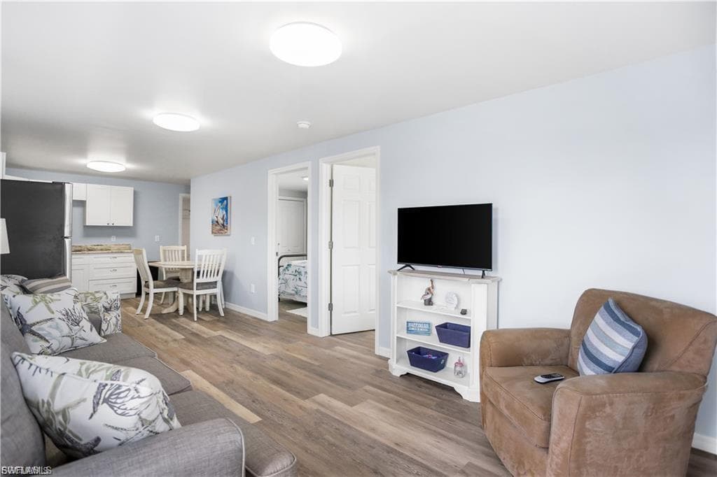 412 Harbor CT-8