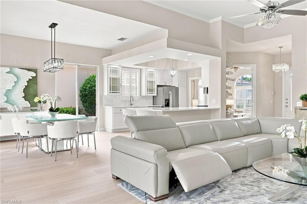 7589 Garibaldi CT-13
