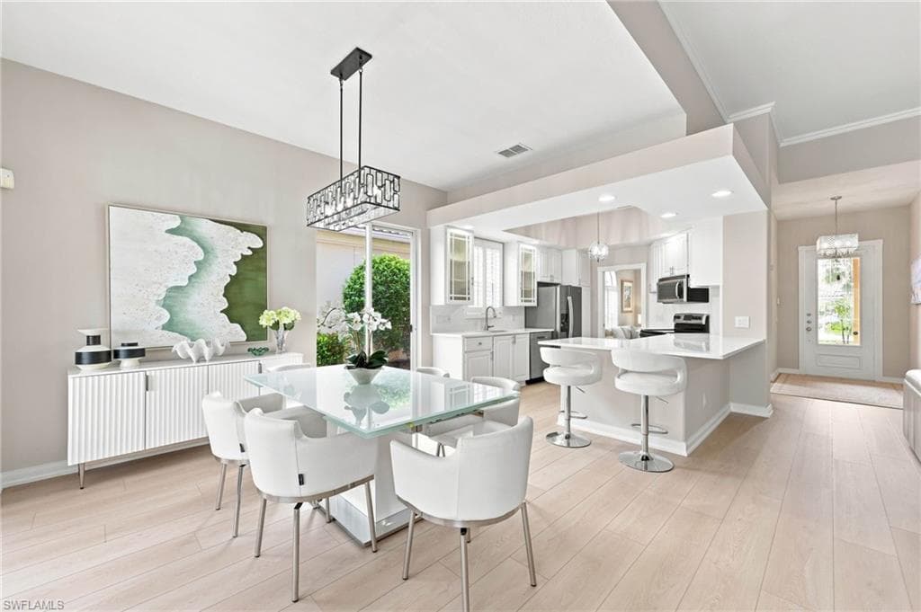 7589 Garibaldi CT-12