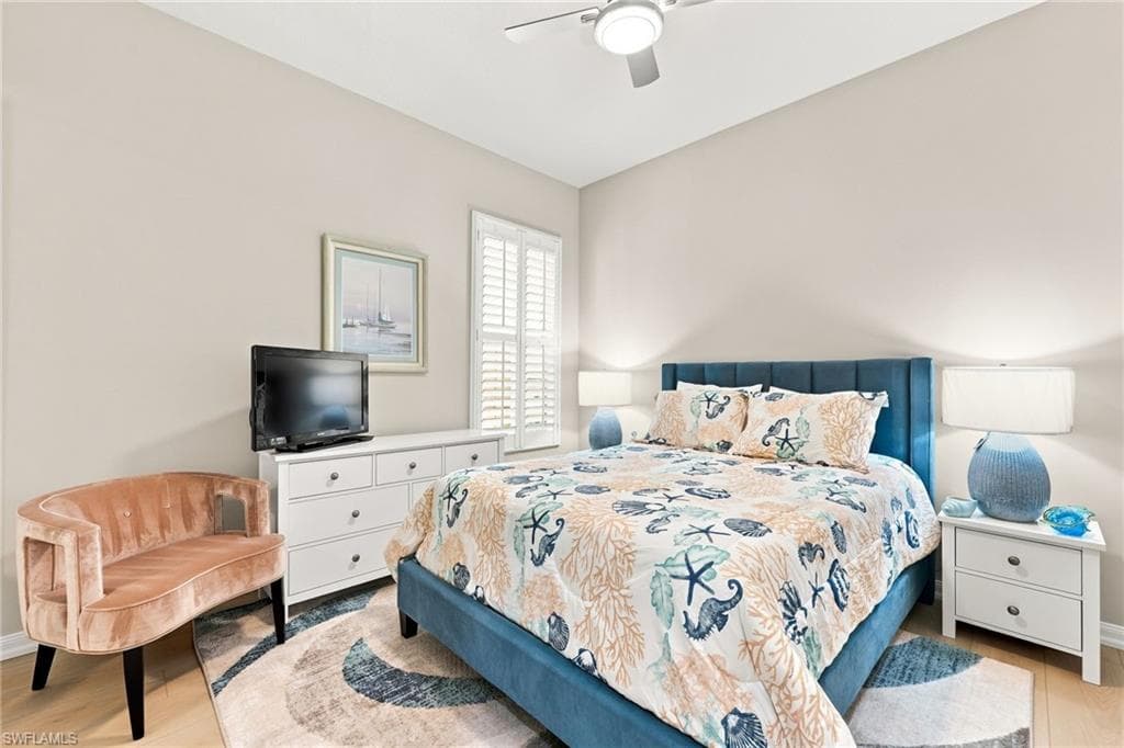 7589 Garibaldi CT-24