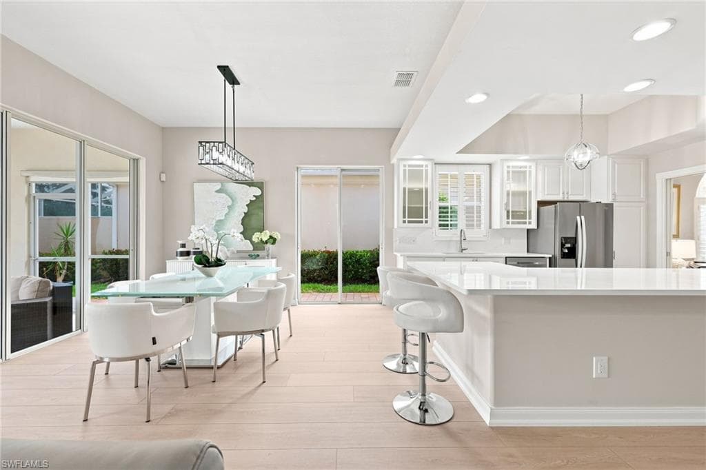 7589 Garibaldi CT-11