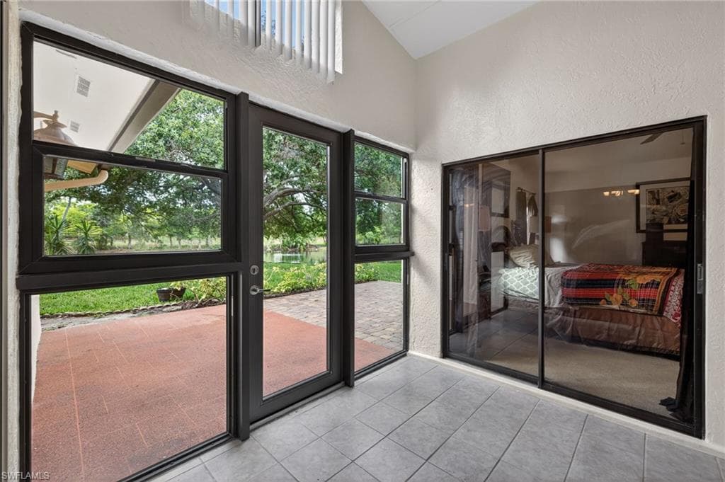 5284 Concord WAY-22